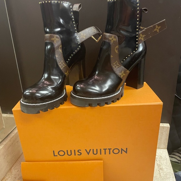 Louis Vuitton star trail ankle boot 2020, sold out coveted style. - Picture 5 of 7